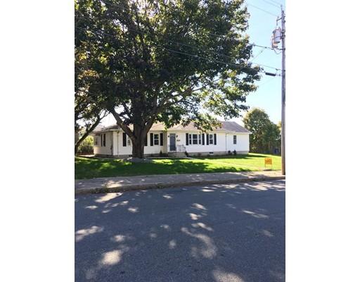 385 Palmer St, Fall River, MA 02724 photo 3