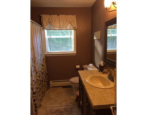 45 Scenic Ave, Webster, MA 01570 photo 9