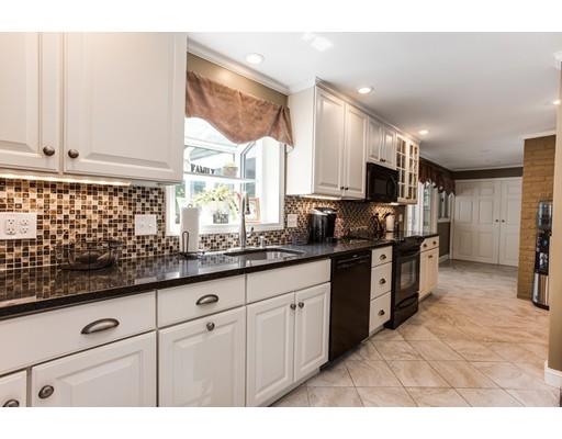 18 Bancroft Tower Rd, Worcester, MA 01609 photo 9