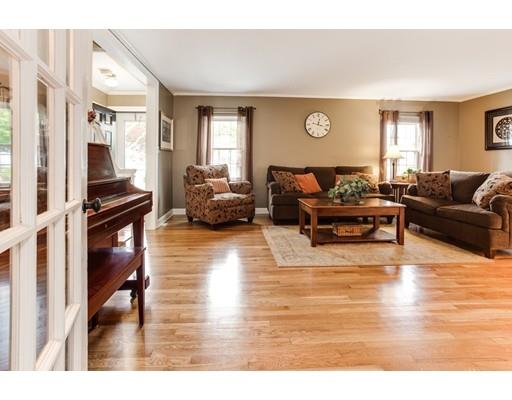 18 Bancroft Tower Rd, Worcester, MA 01609 photo 2