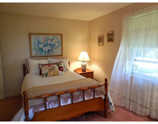 29 8th Ave, Chicopee, MA 01020 photo 10