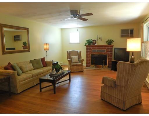 29 8th Ave, Chicopee, MA 01020 photo 3