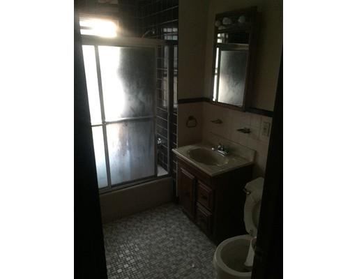 93 Rivers Ave, Chicopee, MA 01013 photo 8