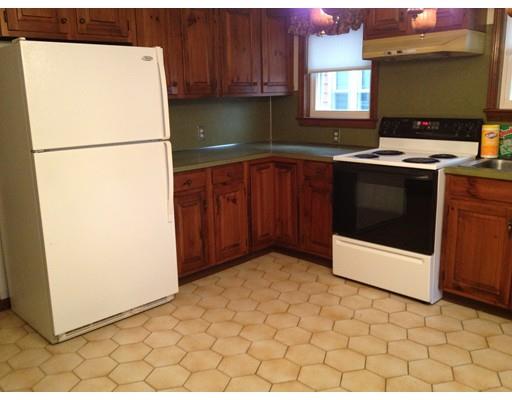 93 Rivers Ave, Chicopee, MA 01013 photo 2