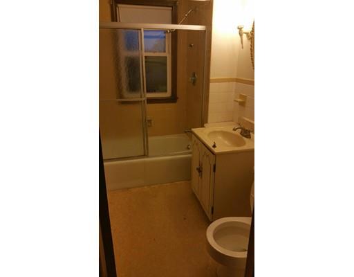 93 Rivers Ave, Chicopee, MA 01013 photo 16