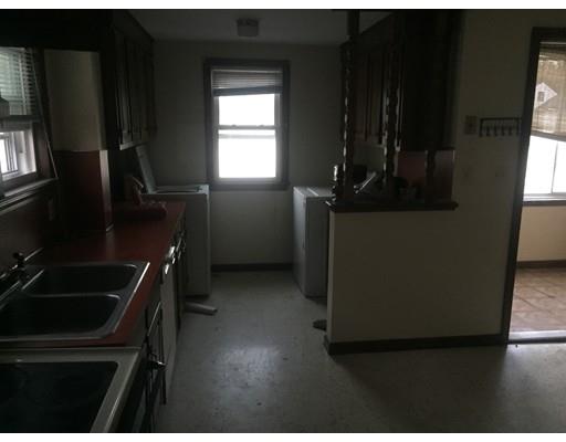 93 Rivers Ave, Chicopee, MA 01013 photo 11
