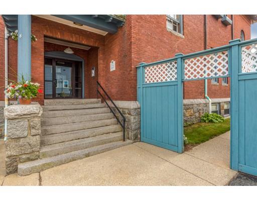 8 Summer St #310, Gloucester, MA 01930 photo 4