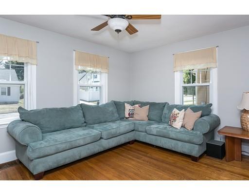 164 Cambria St, Springfield, MA 01118 photo 5