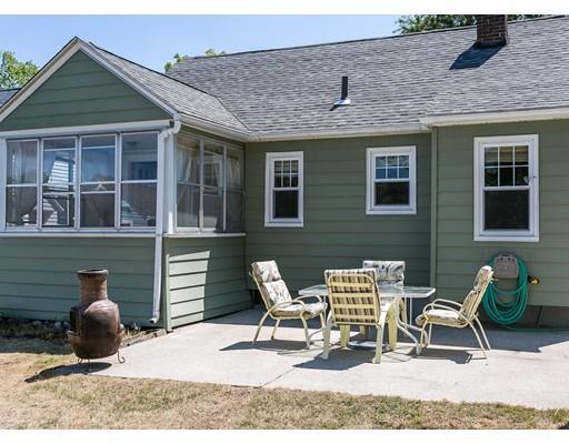 164 Cambria St, Springfield, MA 01118 photo 12