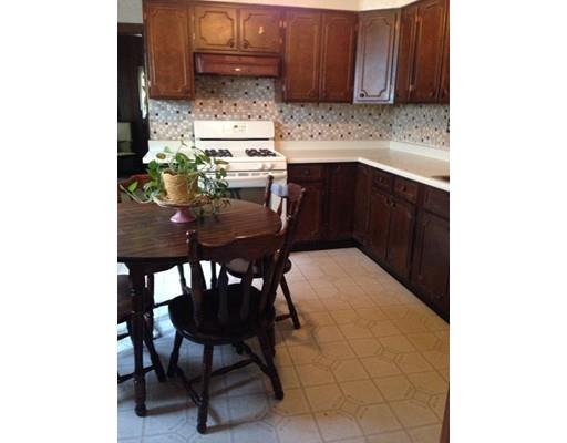 8 Cedar St, Everett, MA 02149 photo 11