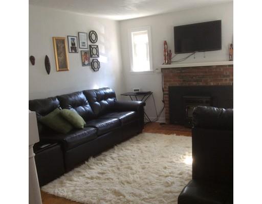 22 Geneva St, Worcester, MA 01602 photo 4