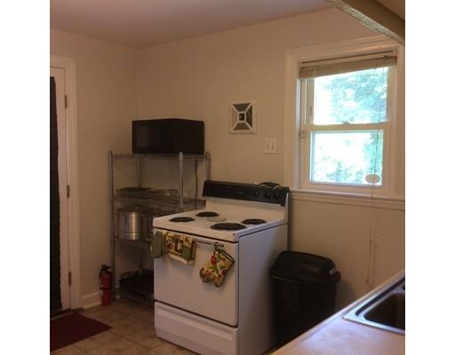 22 Geneva St, Worcester, MA 01602 photo 9