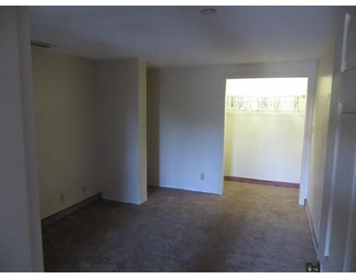 205 Ferry St #405, Everett, MA 02149 photo 28