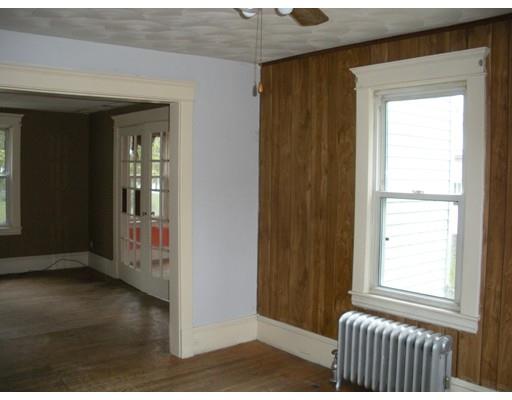 42 Corona St, Springfield, MA 01104 photo 7