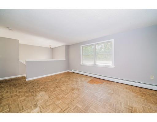 115 Lois St, Springfield, MA 01109 photo 6