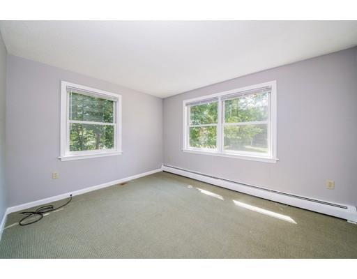 115 Lois St, Springfield, MA 01109 photo 15