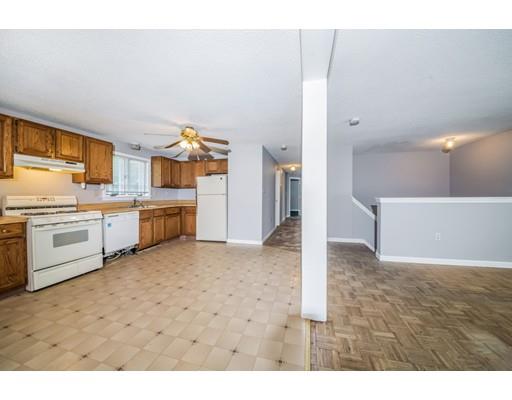 115 Lois St, Springfield, MA 01109 photo 7