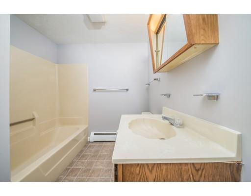 115 Lois St, Springfield, MA 01109 photo 18