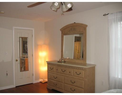 154 Orient St, Worcester, MA 01604 photo 12
