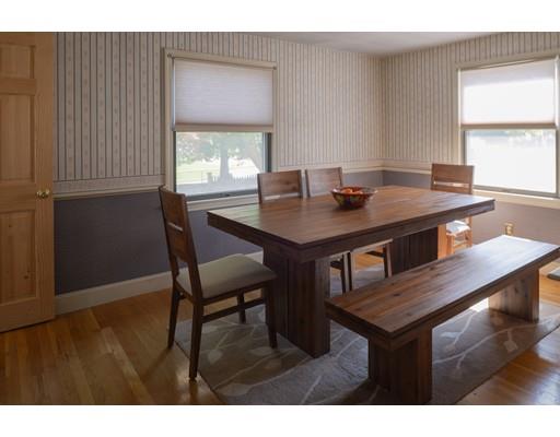 35 Damon St, Danvers, MA 01923 photo 9