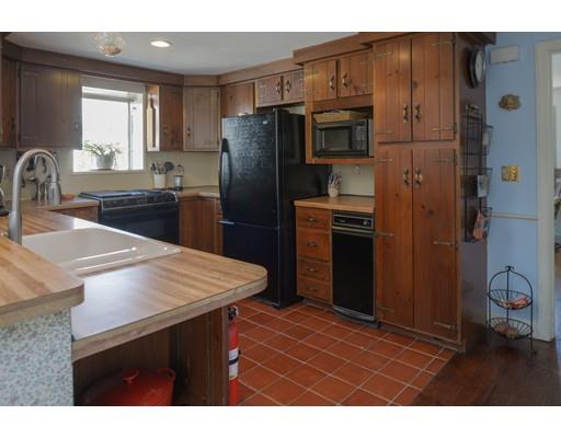 35 Damon St, Danvers, MA 01923 photo 11