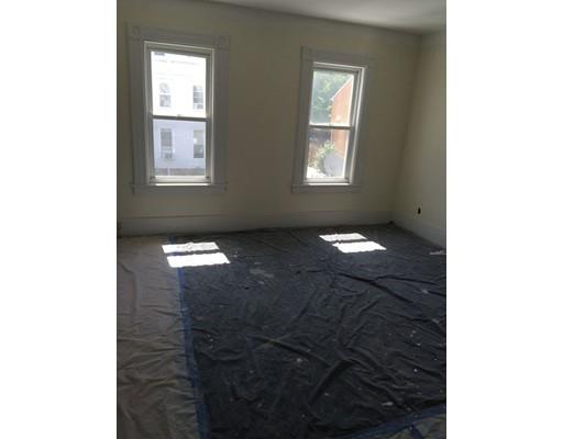 38 Grant St, Springfield, MA 01109 photo 10