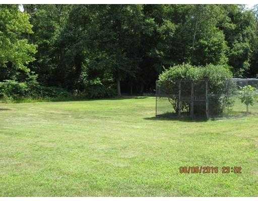 40 Coulombe St, Acushnet, MA 02743 photo 4