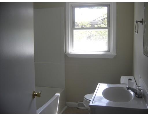 1067 Main St, West Wareham, MA 02576 photo 10