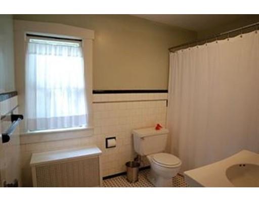 45 Perkins St, Springfield, MA 01118 photo 13