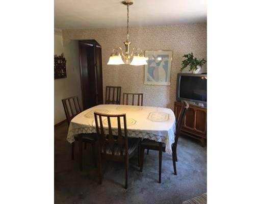131 Kerry Dr, Springfield, MA 01118 photo 13