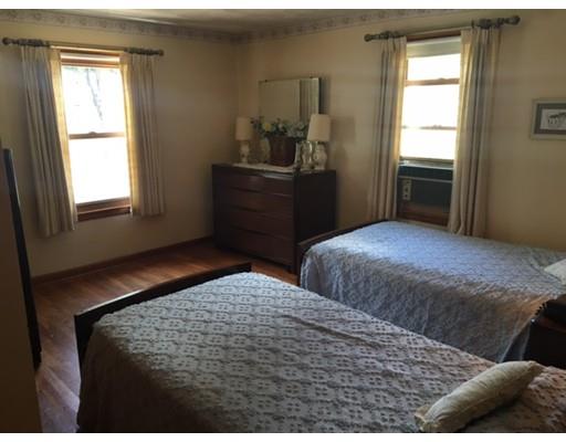 131 Kerry Dr, Springfield, MA 01118 photo 15