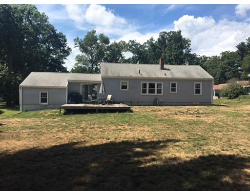 131 Kerry Dr, Springfield, MA 01118 photo 2