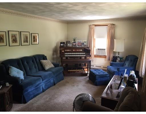 131 Kerry Dr, Springfield, MA 01118 photo 7