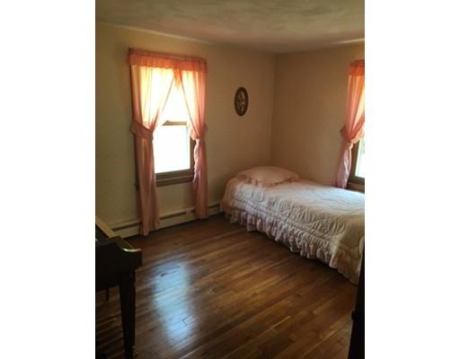 131 Kerry Dr, Springfield, MA 01118 photo 16