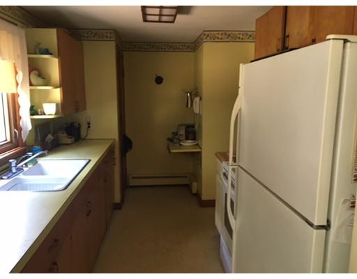 131 Kerry Dr, Springfield, MA 01118 photo 10