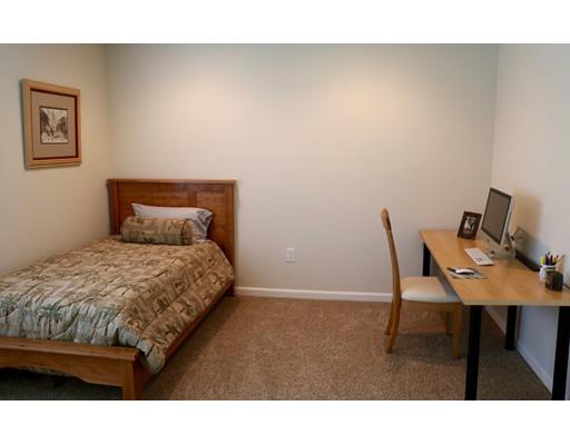 40 Howarth Dr, Upton, MA 01568 photo 23