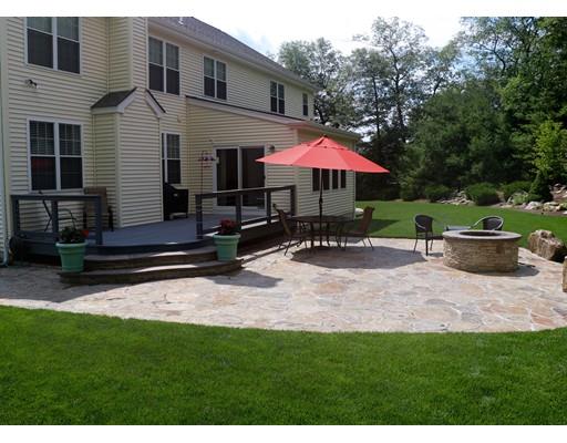 40 Howarth Dr, Upton, MA 01568 photo 6