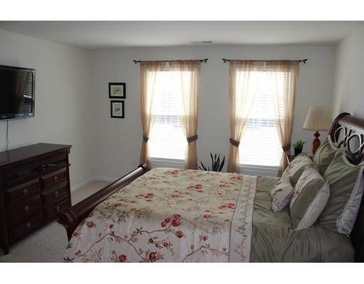 40 Howarth Dr, Upton, MA 01568 photo 21