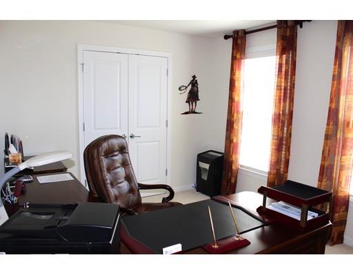 40 Howarth Dr, Upton, MA 01568 photo 20