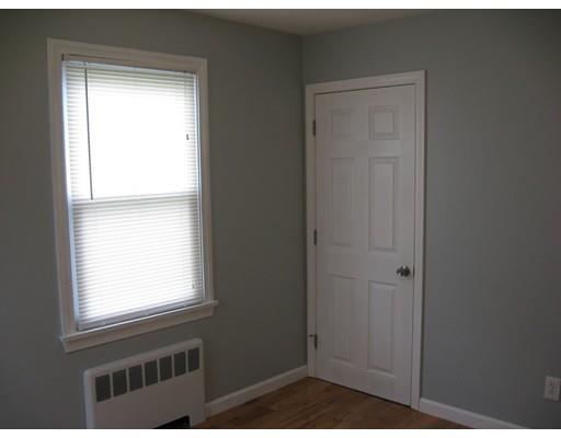 337 Coggeshall St, Fall River, MA 02721 photo 11