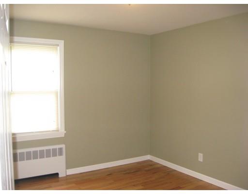 337 Coggeshall St, Fall River, MA 02721 photo 9