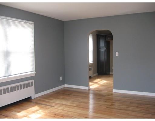 337 Coggeshall St, Fall River, MA 02721 photo 7