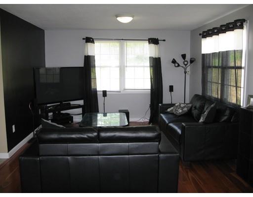 56 Gates Ave, Springfield, MA 01118 photo 11