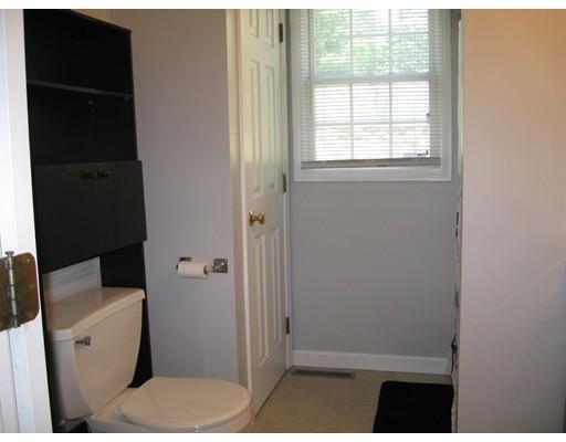56 Gates Ave, Springfield, MA 01118 photo 16