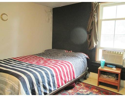 591 Plainfield St, Springfield, MA 01107 photo 10