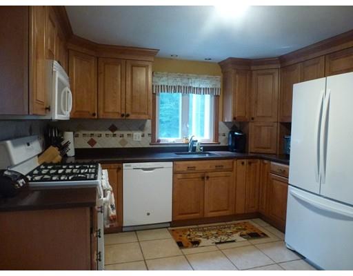 78 Peckham Rd, Acushnet, MA 02743 photo 7