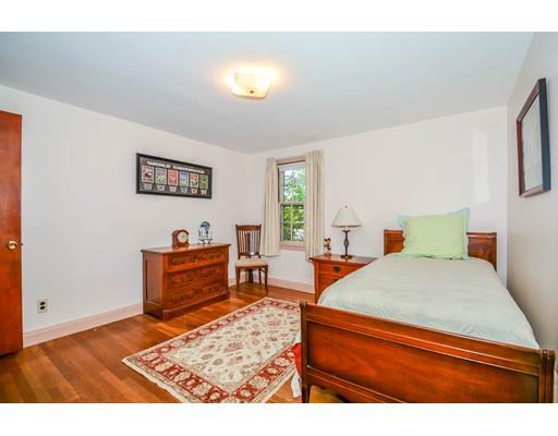 33 Hillside Rd, Reading, MA 01867 photo 18