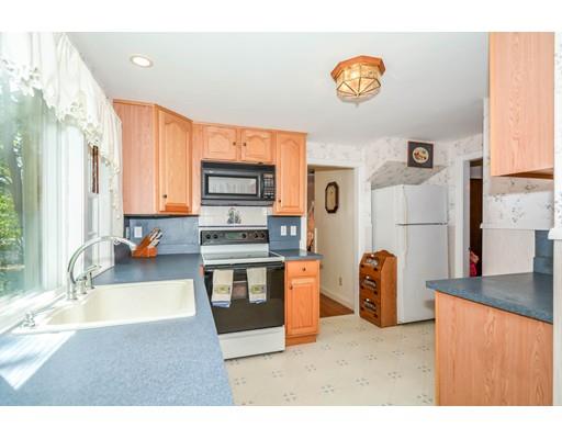 33 Hillside Rd, Reading, MA 01867 photo 11