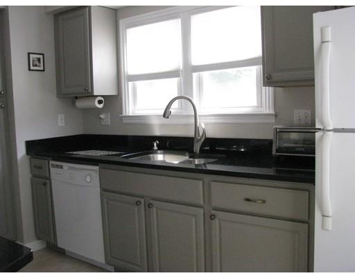 759 Pendleton Ave, Chicopee, MA 01020 photo 7