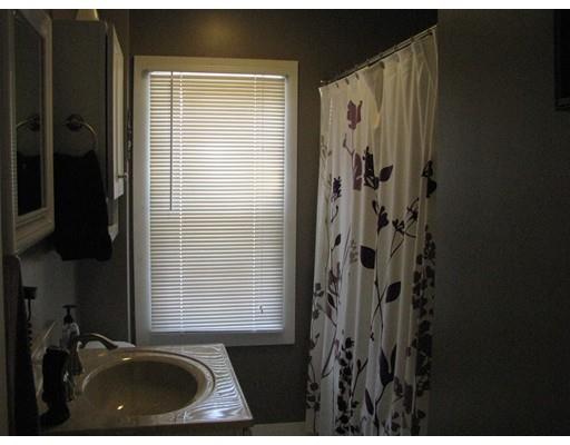 759 Pendleton Ave, Chicopee, MA 01020 photo 12